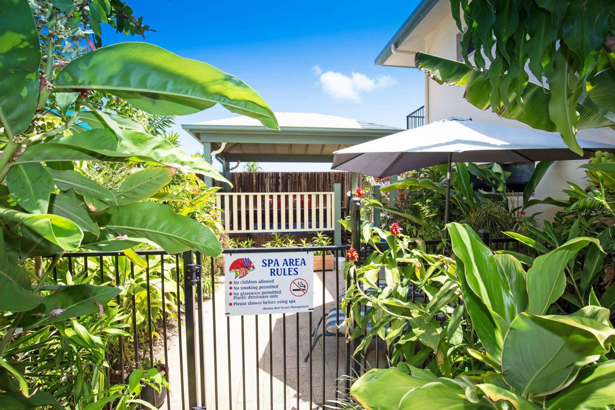 Mission Reef Resort Mission Beach Exterior foto